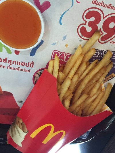 เมนูของร้าน McDonald's เมก้า วังบูรพา
